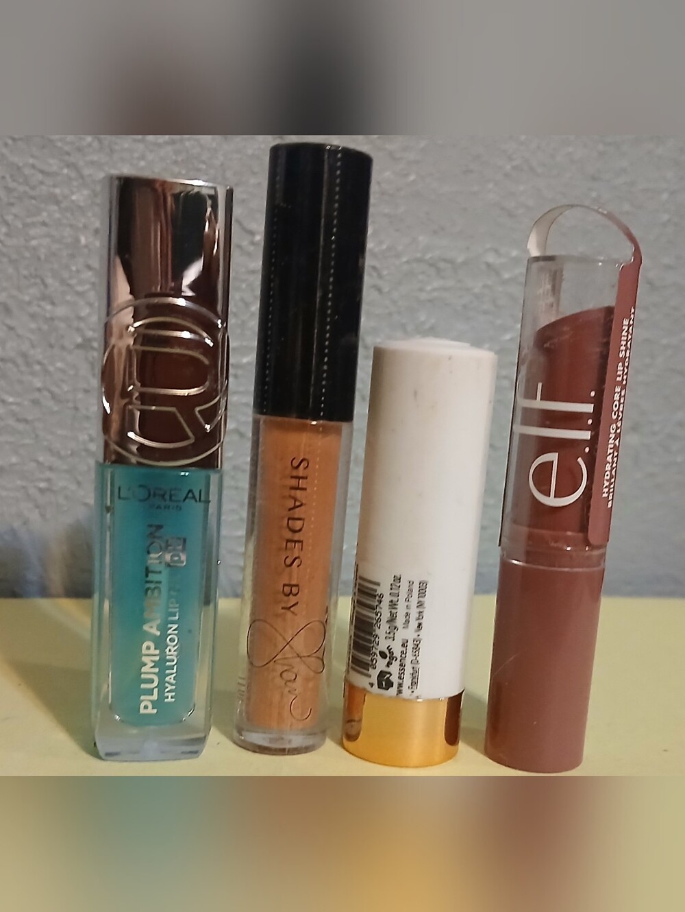 New Makeup Bundle - Picture 5 of 14